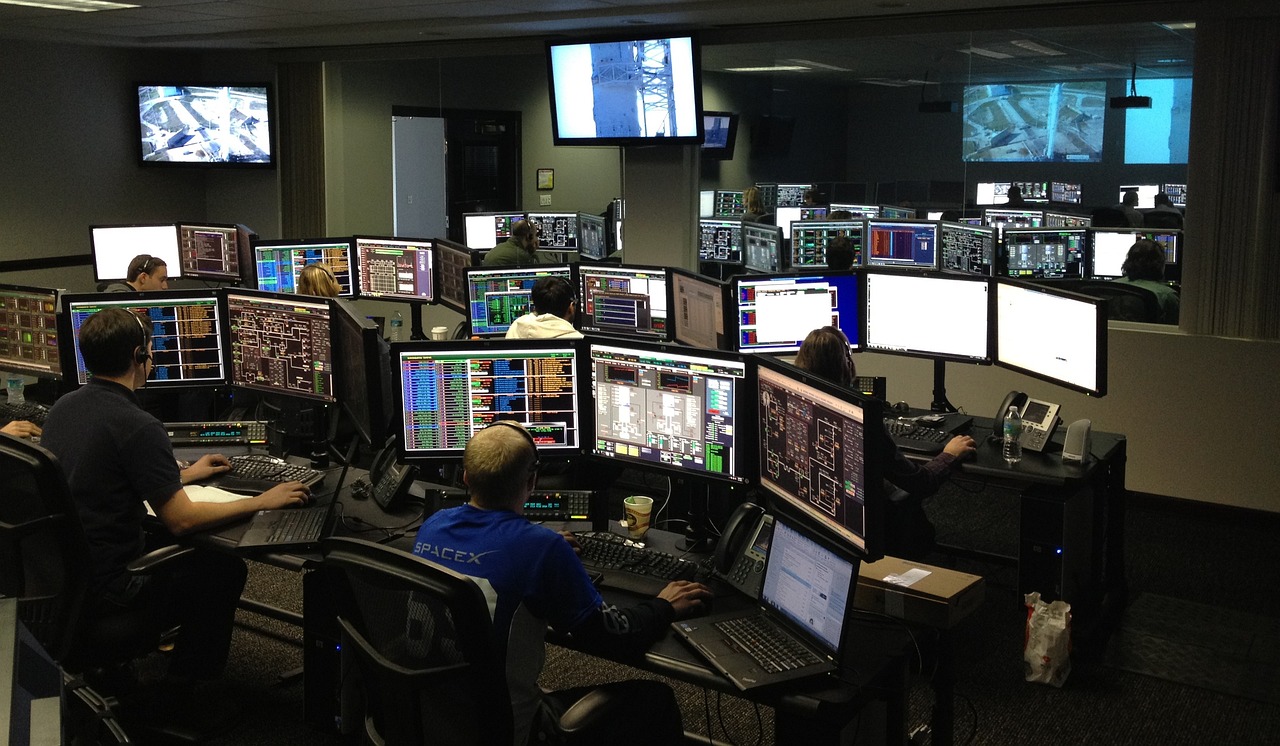 space-center-693251_1280